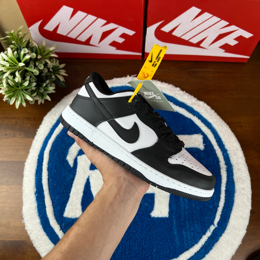 Nike Dunk Panda