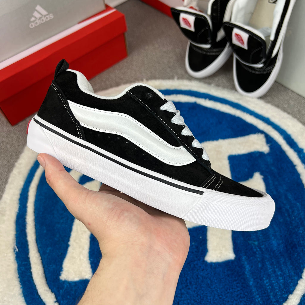 Vans Knu Skool