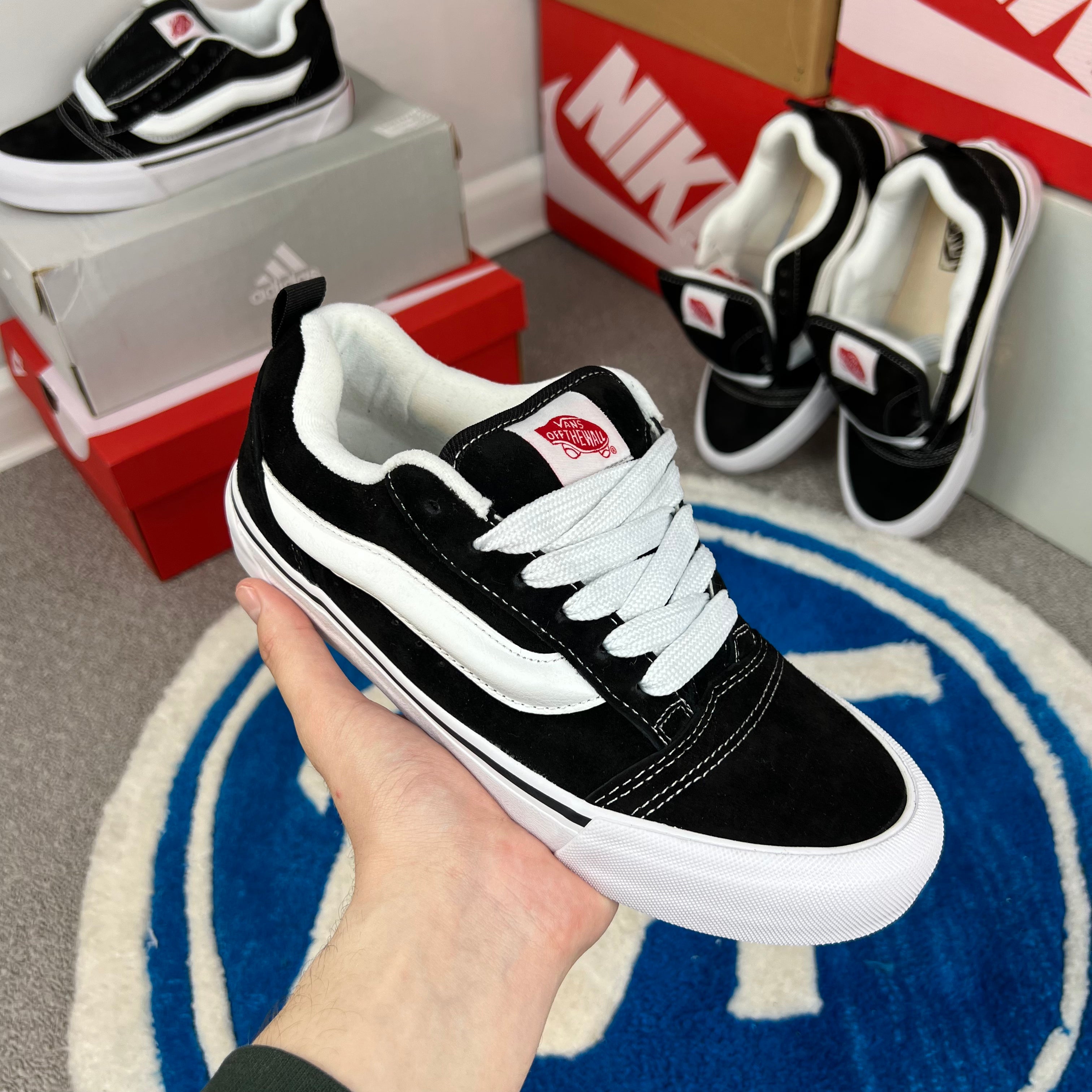 Vans Knu Skool